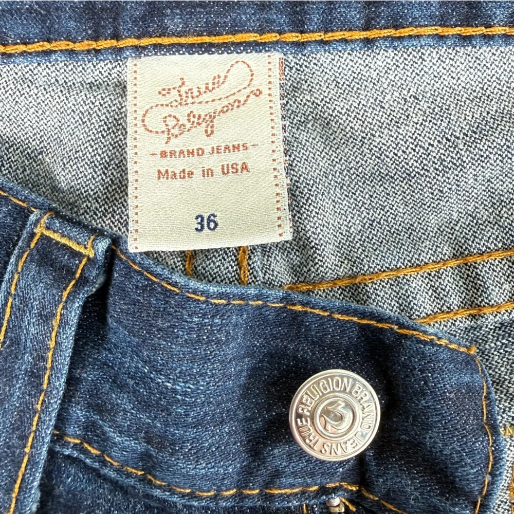 AUTHENTIC True Religion Red Painted Pockets Distressed Denim Jeans Size 36